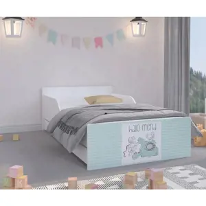 Vkusná dětská postel s mentolovým čelem 180 x 90 cm s myškami