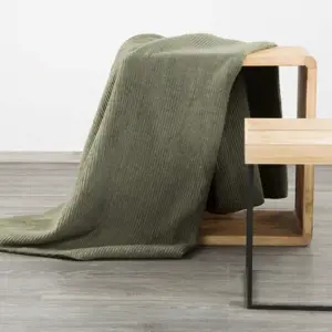 Produkt Kvalitní olivově zelená deka s vaflovou strukturou