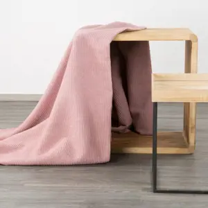 Produkt Vysoce kvalitní deka v růžové barvě s vaflovou strukturou