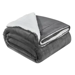 Produkt Juskys Fleecová deka 150x200 cm tmavě šedá