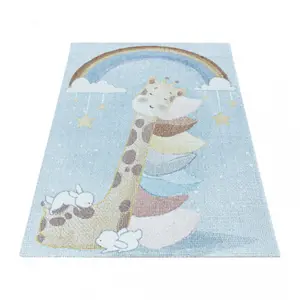 Dětský koberec Lucky Spící žirafa na obláčcích
